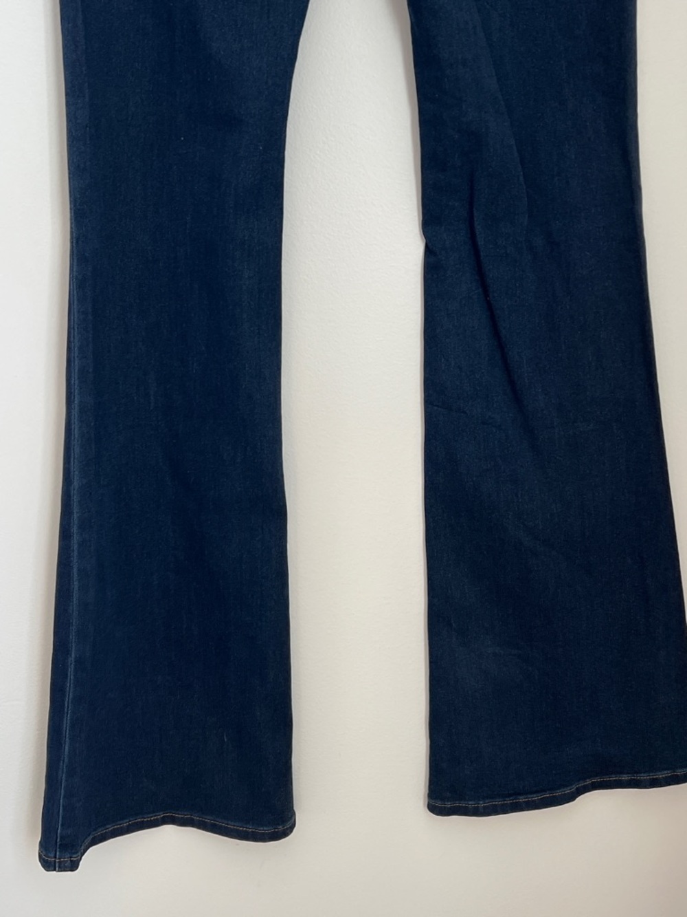 Fashion Nova “Deep In My Soul” Flare Jeans Dark Denim - Women’s NWT Size 9 - Picture 6 of 12